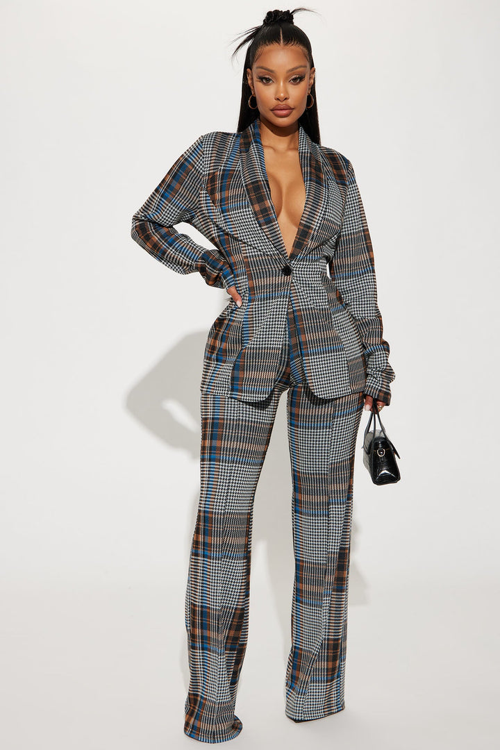 Women's Check Blazer and Pants Set — Wide Leg | Yvezi — 1