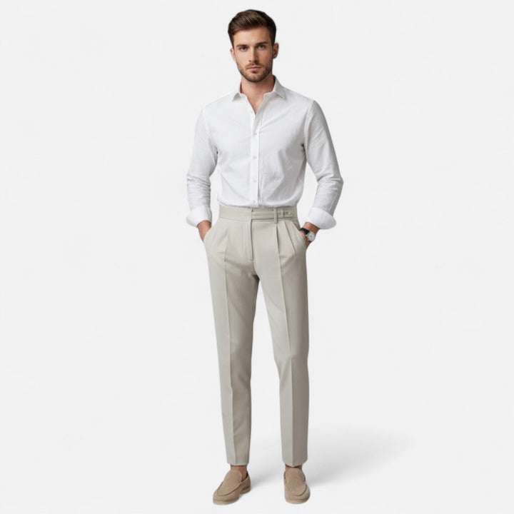 Style de pantalon pour homme : élégance intemporelle — Beige