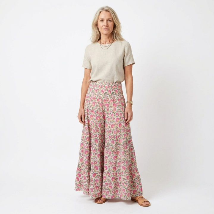 Damenrock mit ausgestelltem Schnitt und hoher Taille — Rosa