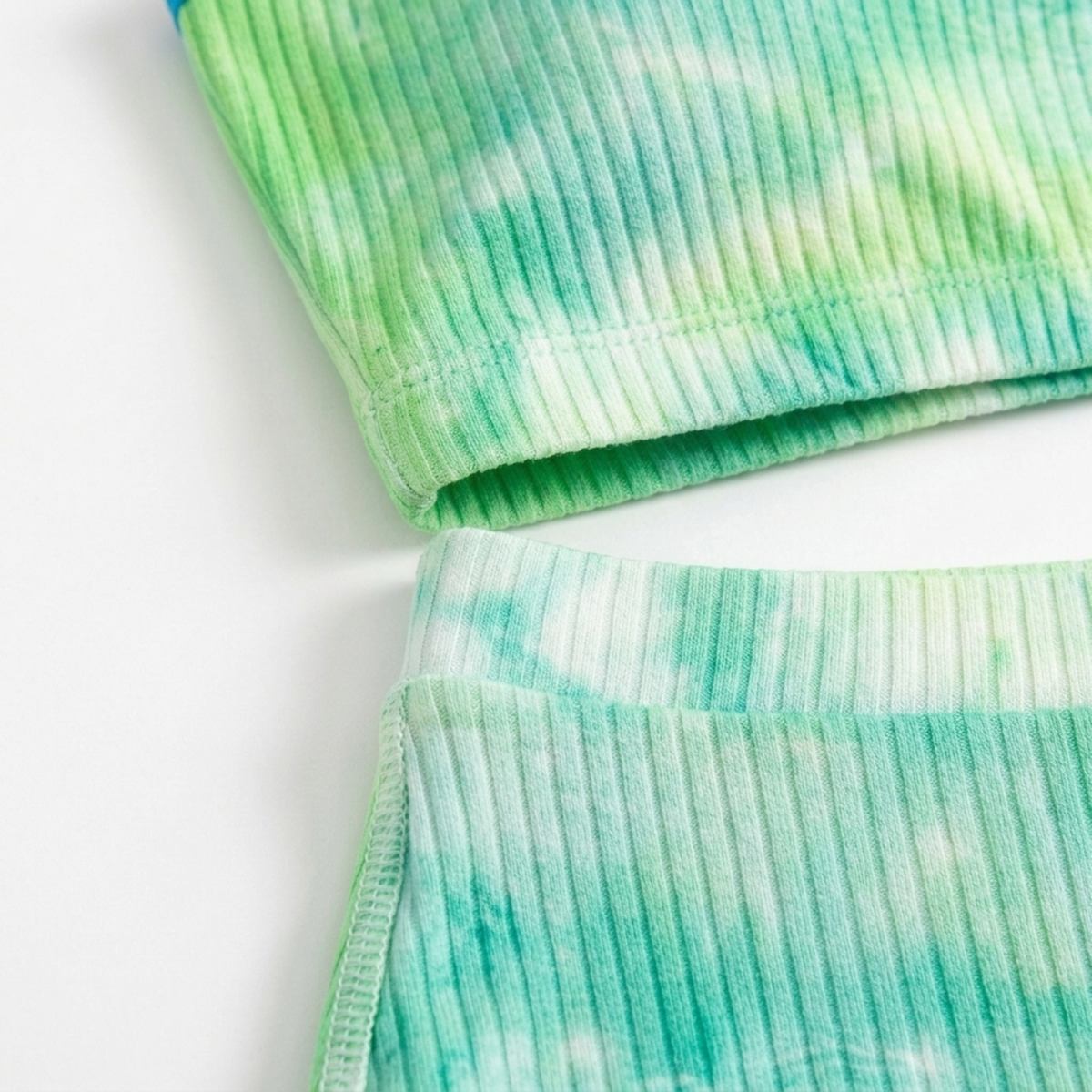 Plus Size Two-Piece Bikini for Women with High Waist Tie-Dye Effect — image 10