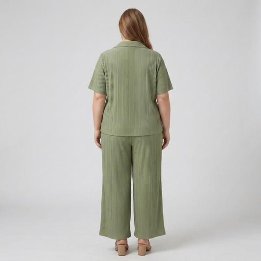 Plus Size Two-Piece Pants Set for Women — Green
