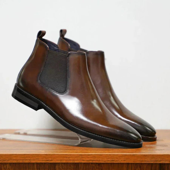 Men's Chelsea Boots with Cushioned Sole — Brown
