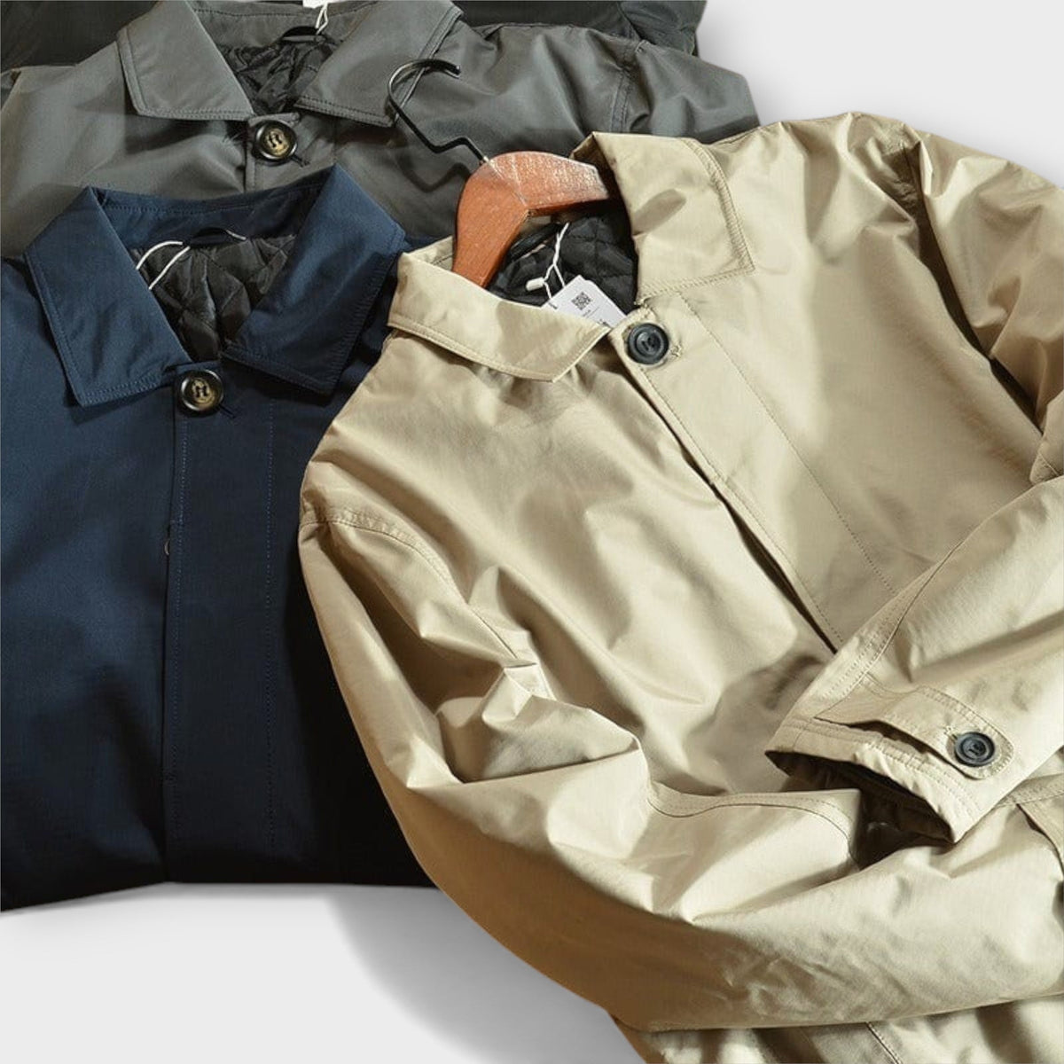Men's Coat – Quilted Lining and Fitted Cut — image 9