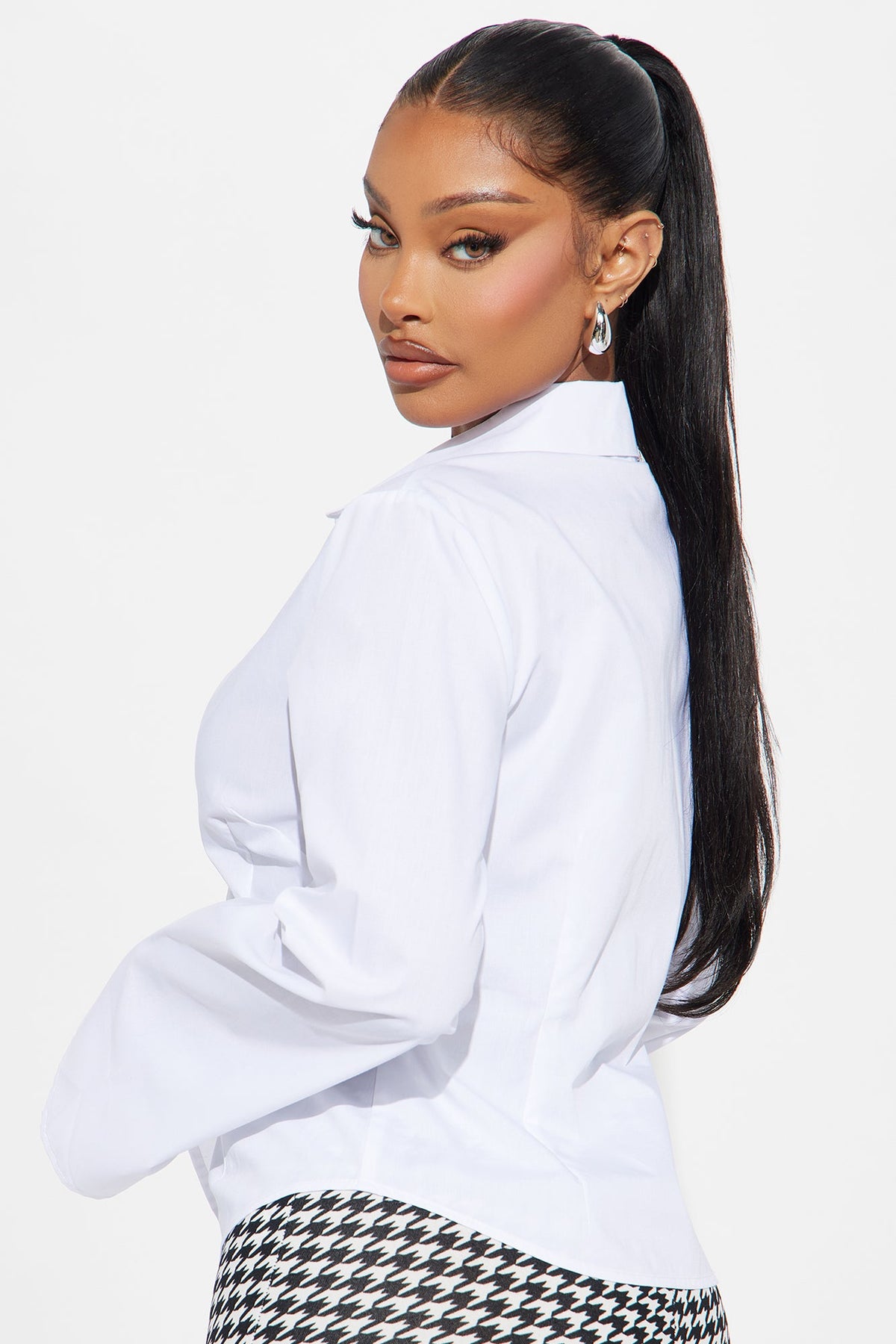 Women's Poplin Shirt — Button Down, Long Sleeve | Yvezi — 3