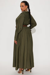 Women's Dress — Long Sleeve, Collared | Yvezi — 12