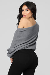 Women's Sweater — Long Sleeve | Yvezi — 19