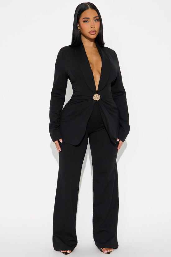 Women's Blazer and Pants Set | Yvezi — 1