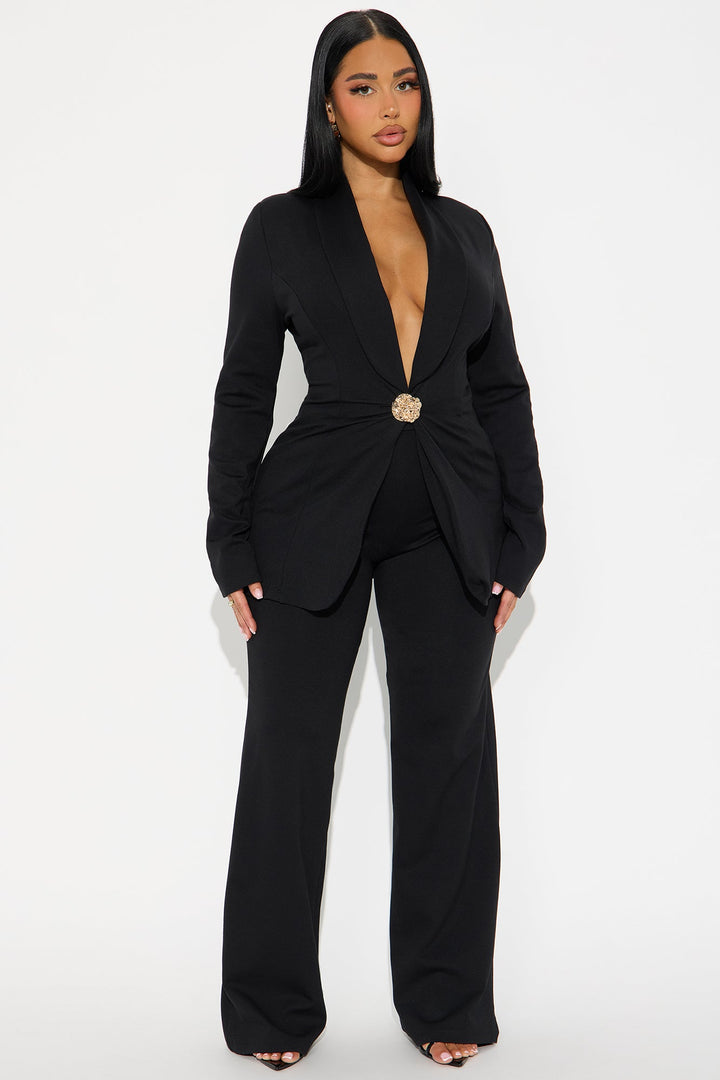 Women's Blazer and Pants Set | Yvezi — 1