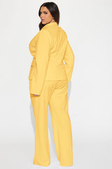 Women's Blazer and Pants Set | Yvezi — 14