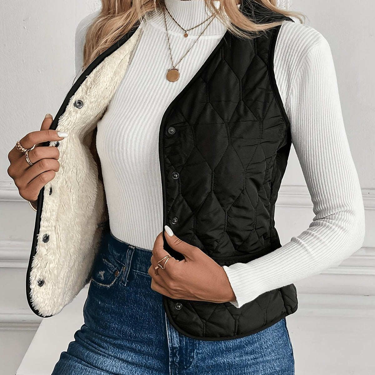 Elowen | Women's Reversible Borg & Quilted Gilet — view 1