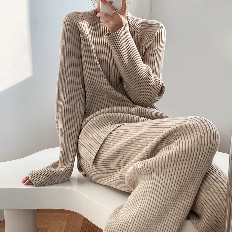 Freja | Ribbed Knit Loungewear Set — view 2