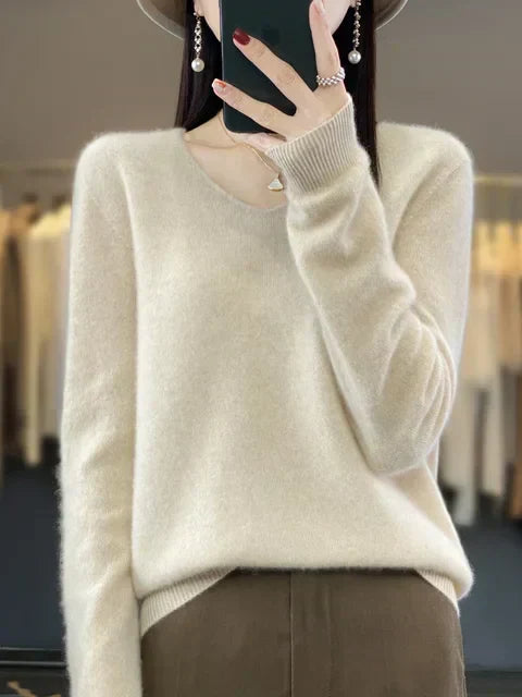 Ferna | Women's Relaxed-Fit V-Neck Knit Jumper — view 3