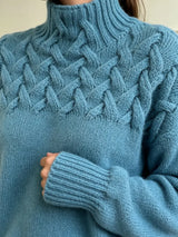 Women's Cable-Yoke Turtleneck Oversized Knit Jumper — view 5