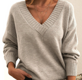 Elara | Women's Relaxed Fit Classic Knitted Jumper — view 1