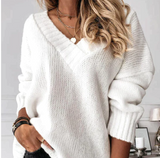 Elara | Women's Relaxed Fit Classic Knitted Jumper — view 4