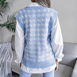 Romilly | Women's Houndstooth V-Neck Knitted Vest — view 3