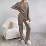 Saoirse | V-Neck Knit Loungewear Set — view 15