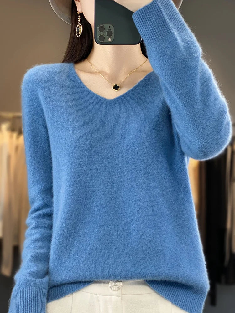 Ferna | Women's Relaxed-Fit V-Neck Knit Jumper — view 2
