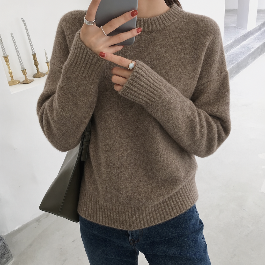 Elow | Women's Oversized Fluffy Knit Jumper — view 2