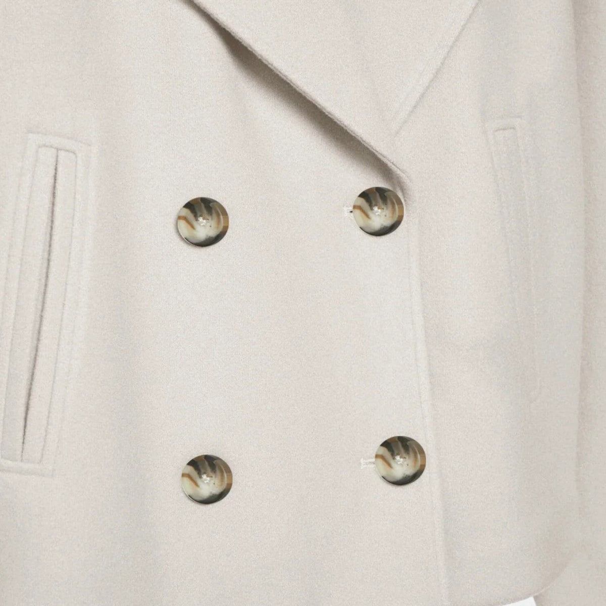 Minimalist Fitted Jacket for Women – Modern Structure, Effortless Elegance — image 8