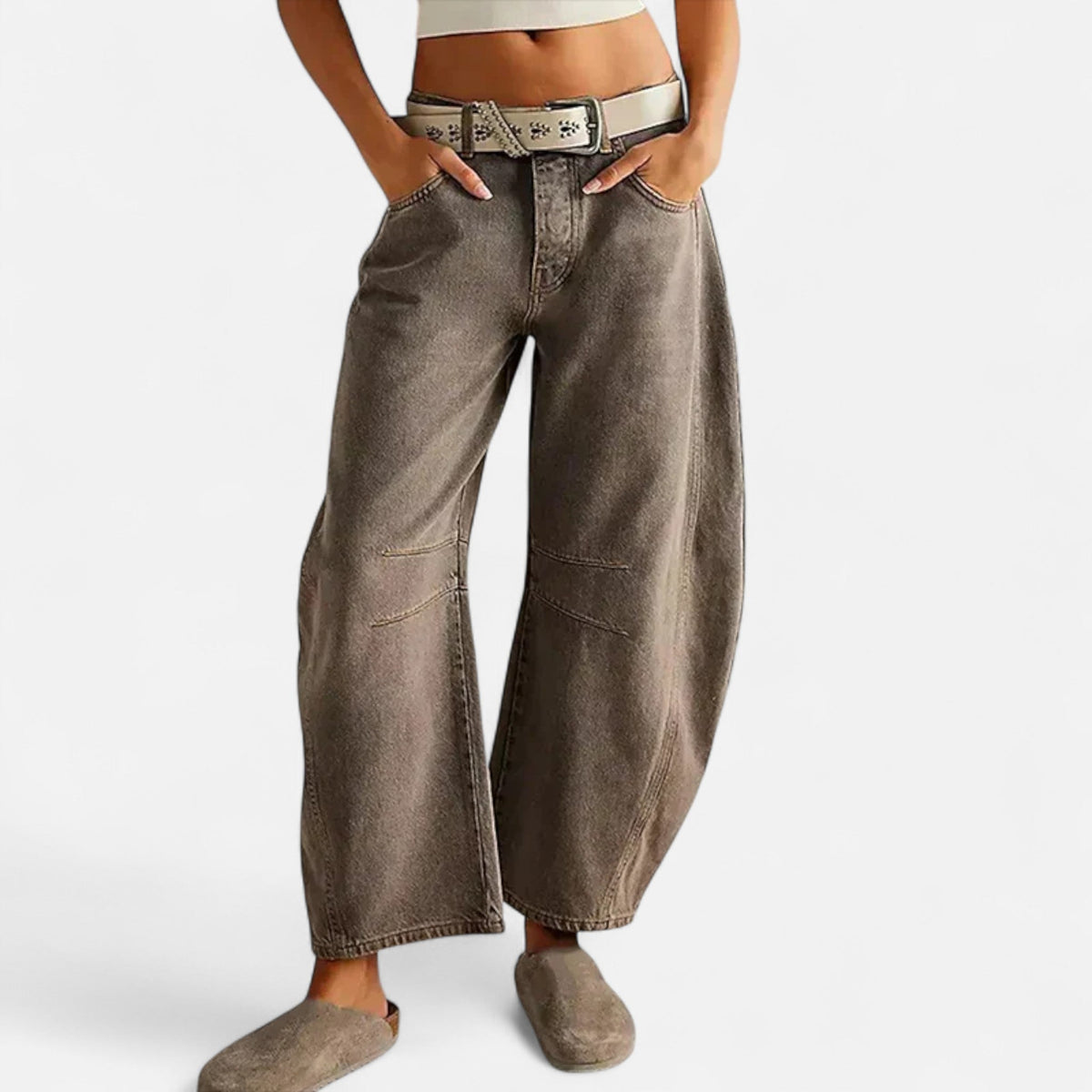 Jean Woman Loose Comfort Wide Cut — Brown