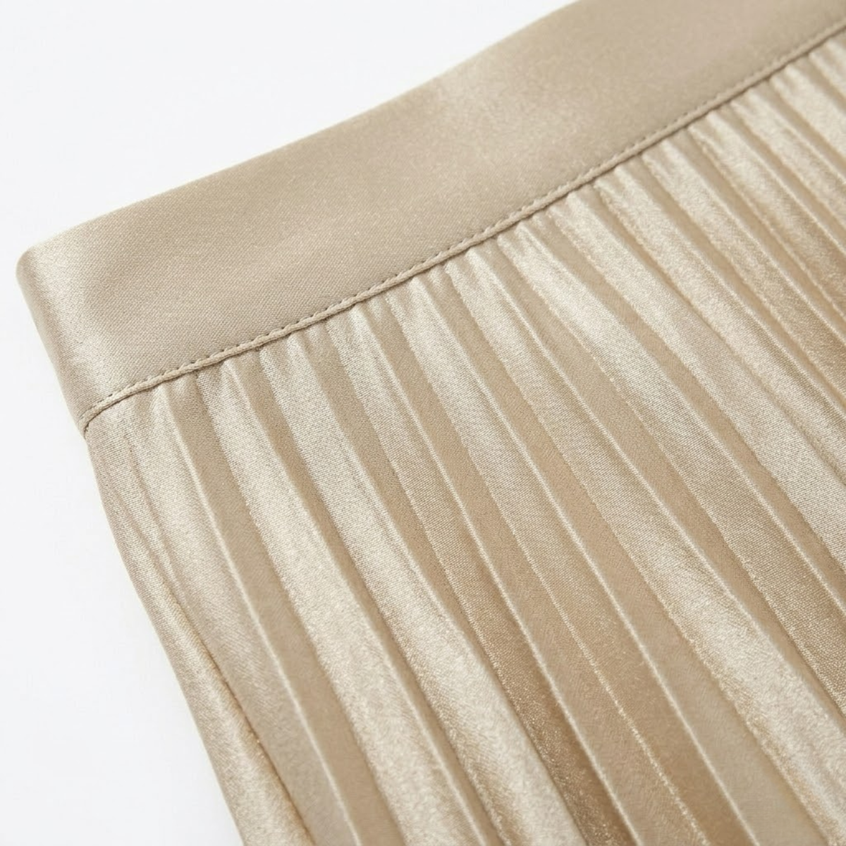 Jupe pour femme à finition satinée et taille haute — vue du produit