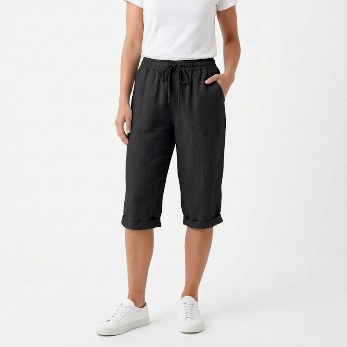 Shorts with Elastic Waist and Pockets for Women — Black
