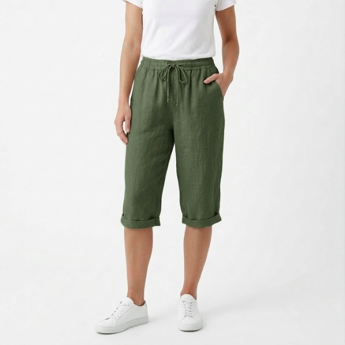Shorts with Elastic Waist and Pockets for Women — Green
