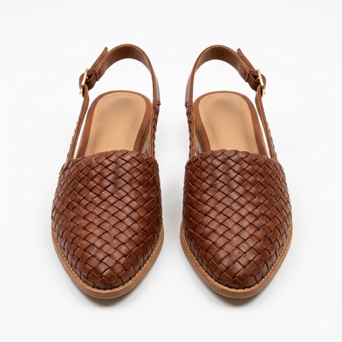 Slingback-Ballerinas für Damen mit spitzer Kappe und geflochtener Struktur — Braun
