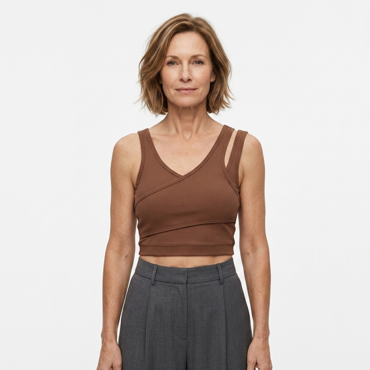 Short crop tank top — V-neck — bohemian style — Brown