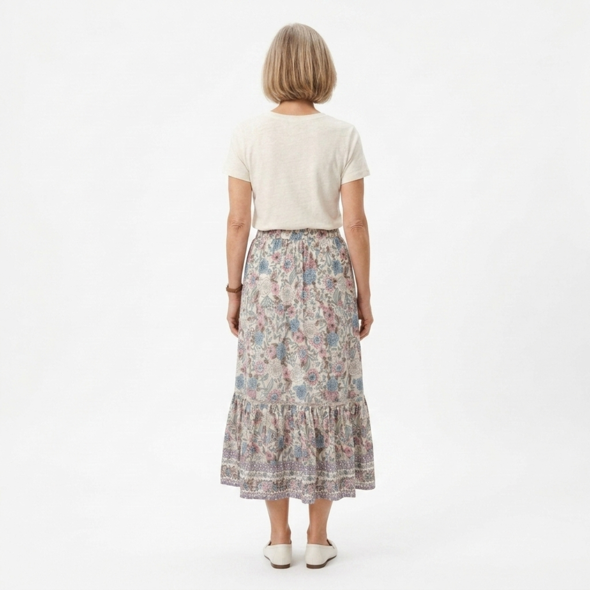 Long floral maxi skirt — high waist with lacing — summer vacation — product view