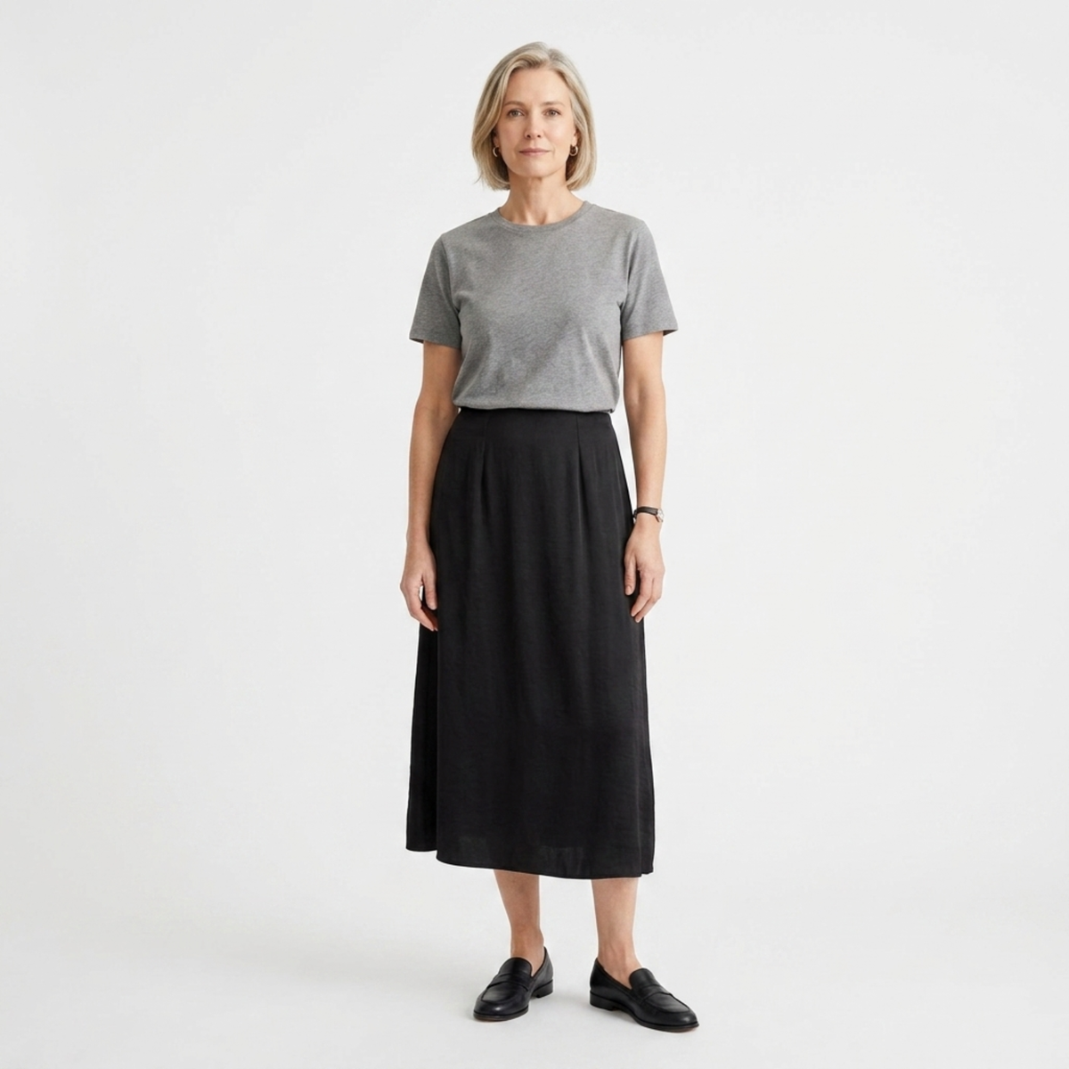 Jupe pour femme à taille haute finition satinée et coupe droite — Noir