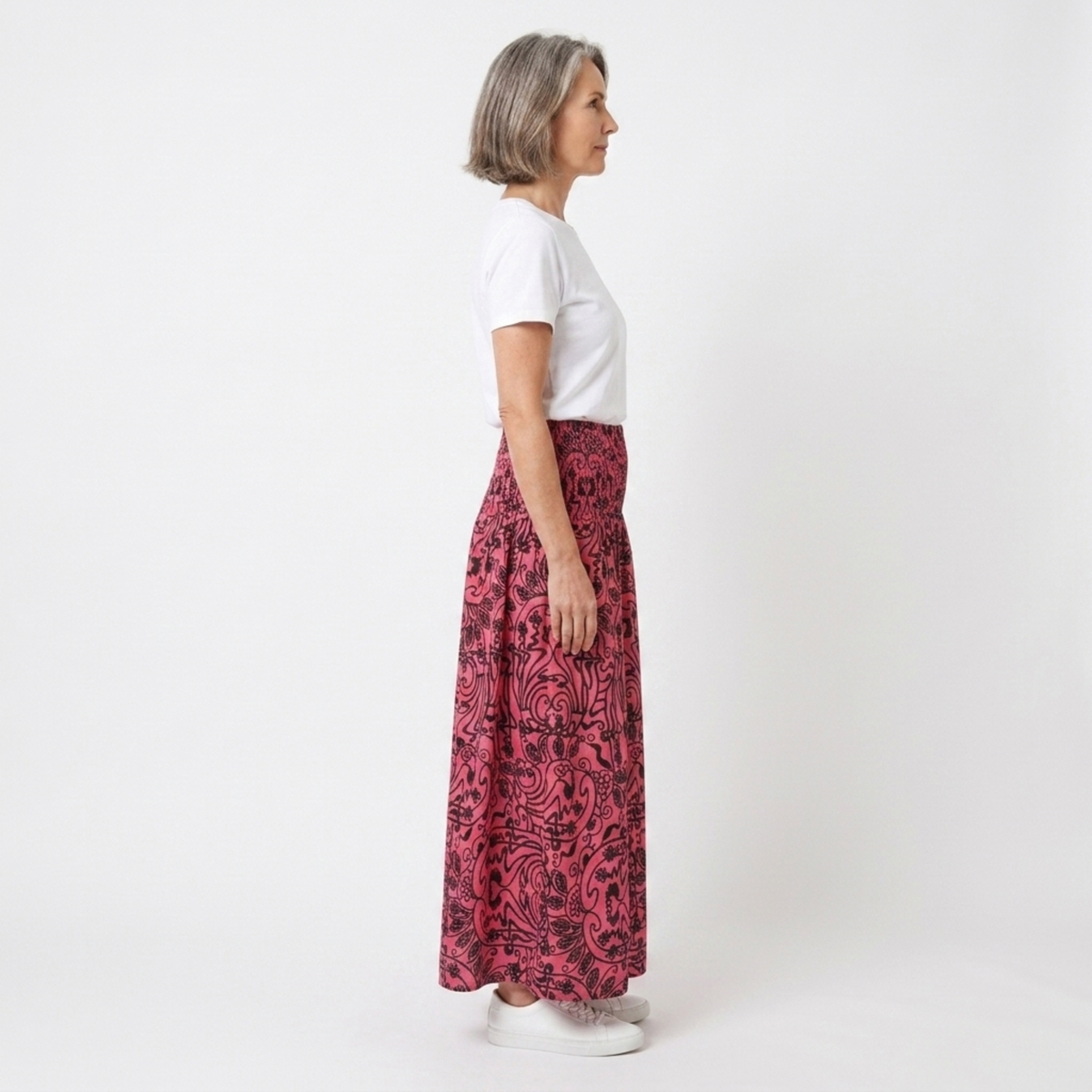 Bohemian long maxi skirt — elastic high waist — summer vacation — product view