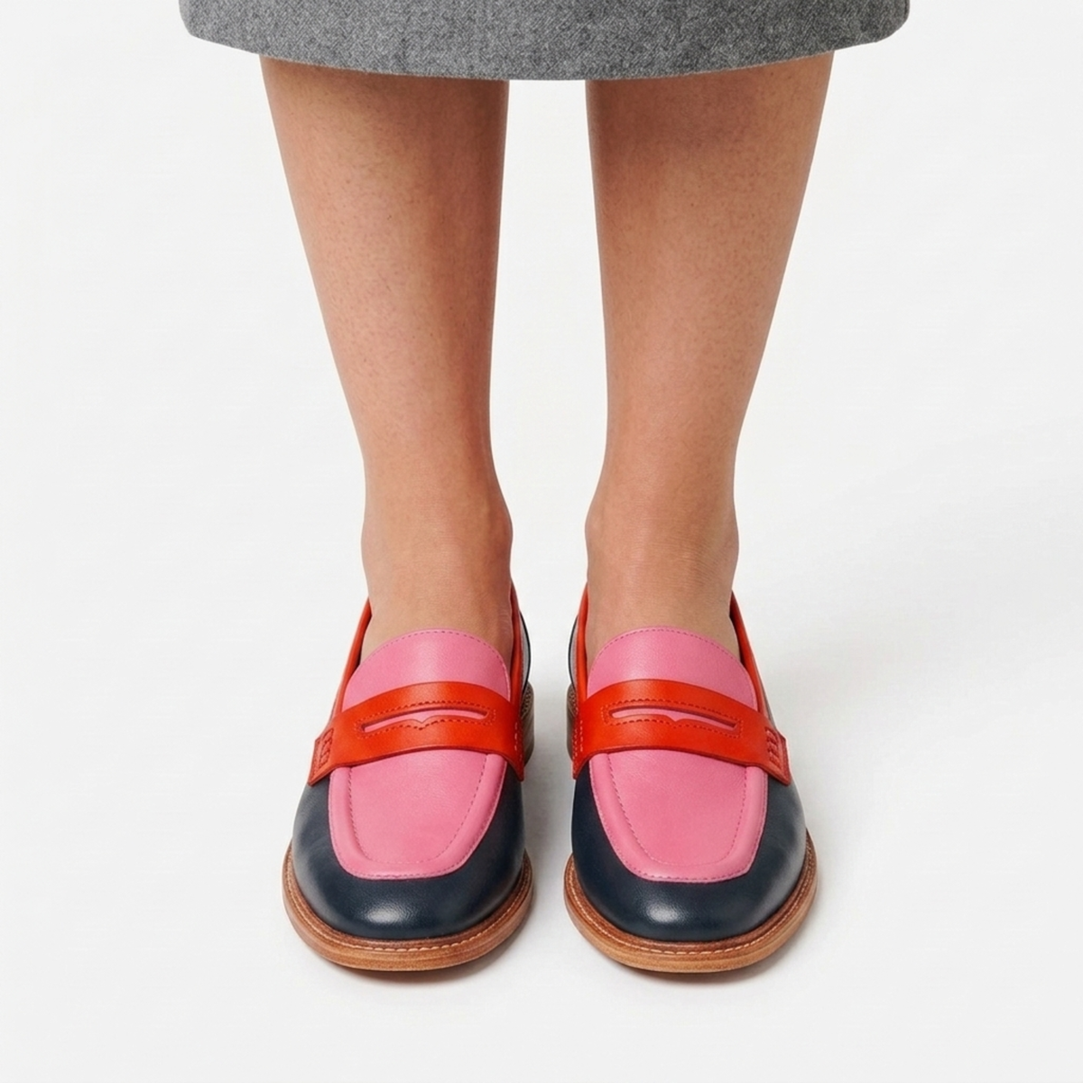 Multicolored flat sole moccasins for everyday wear — Pink