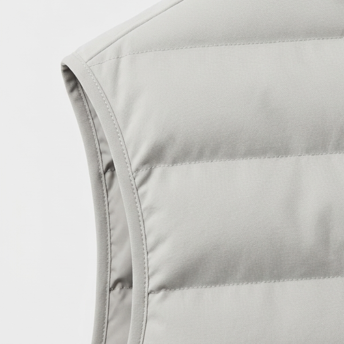 Men's sleeveless vest — slim fit — outdoor and leisure — product view