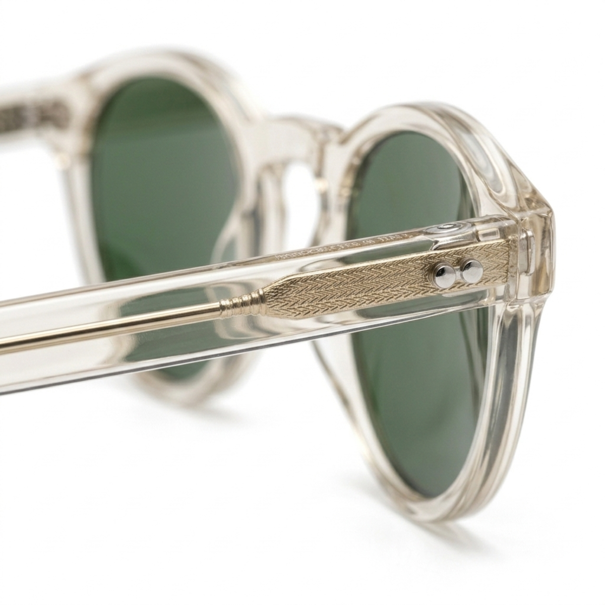 Men's sunglasses — sport frame — beach and driving — product view