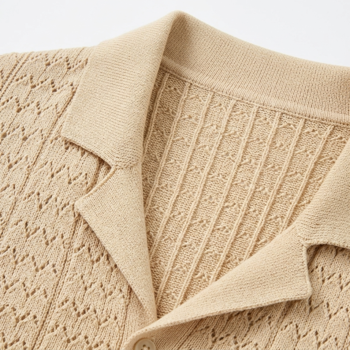 Men's knit polo shirt — jacquard pattern — casual retro style — product view