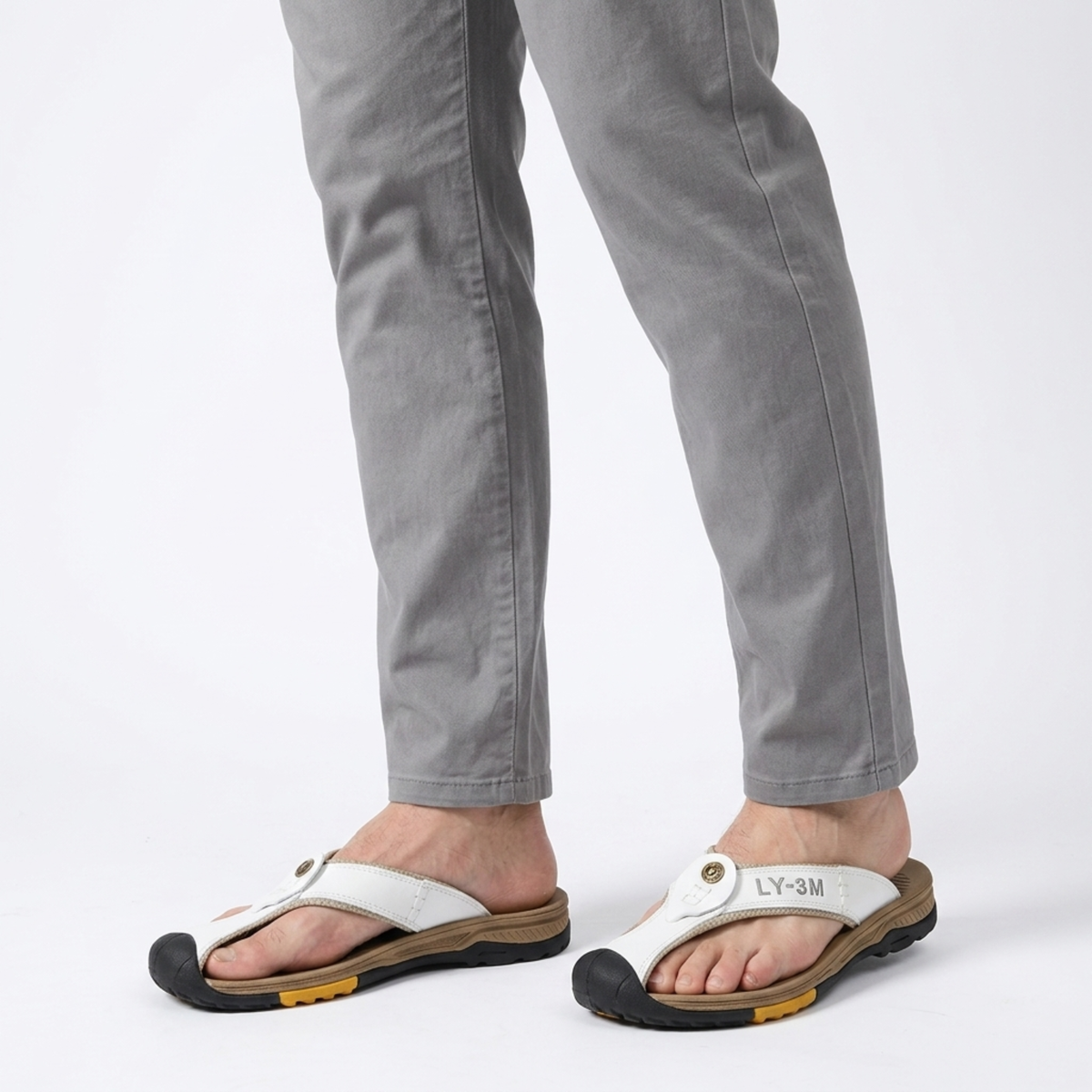Men's Beach Flip-Flops — Thong Sandals — Summer — product view