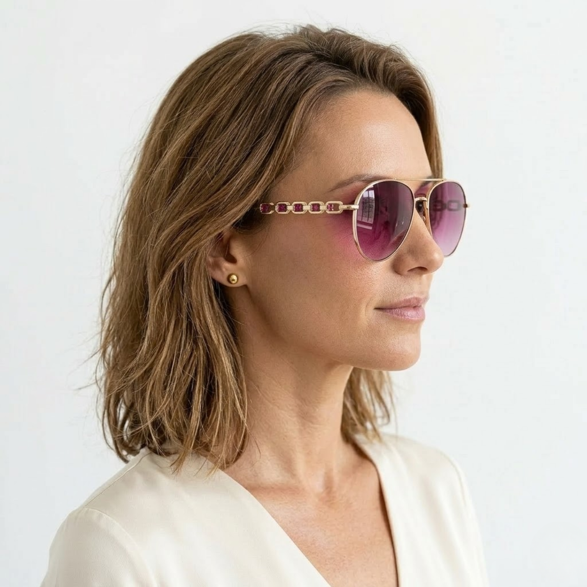 Women's Aviator Glasses with Chain Temples and Gradient Lenses — product view