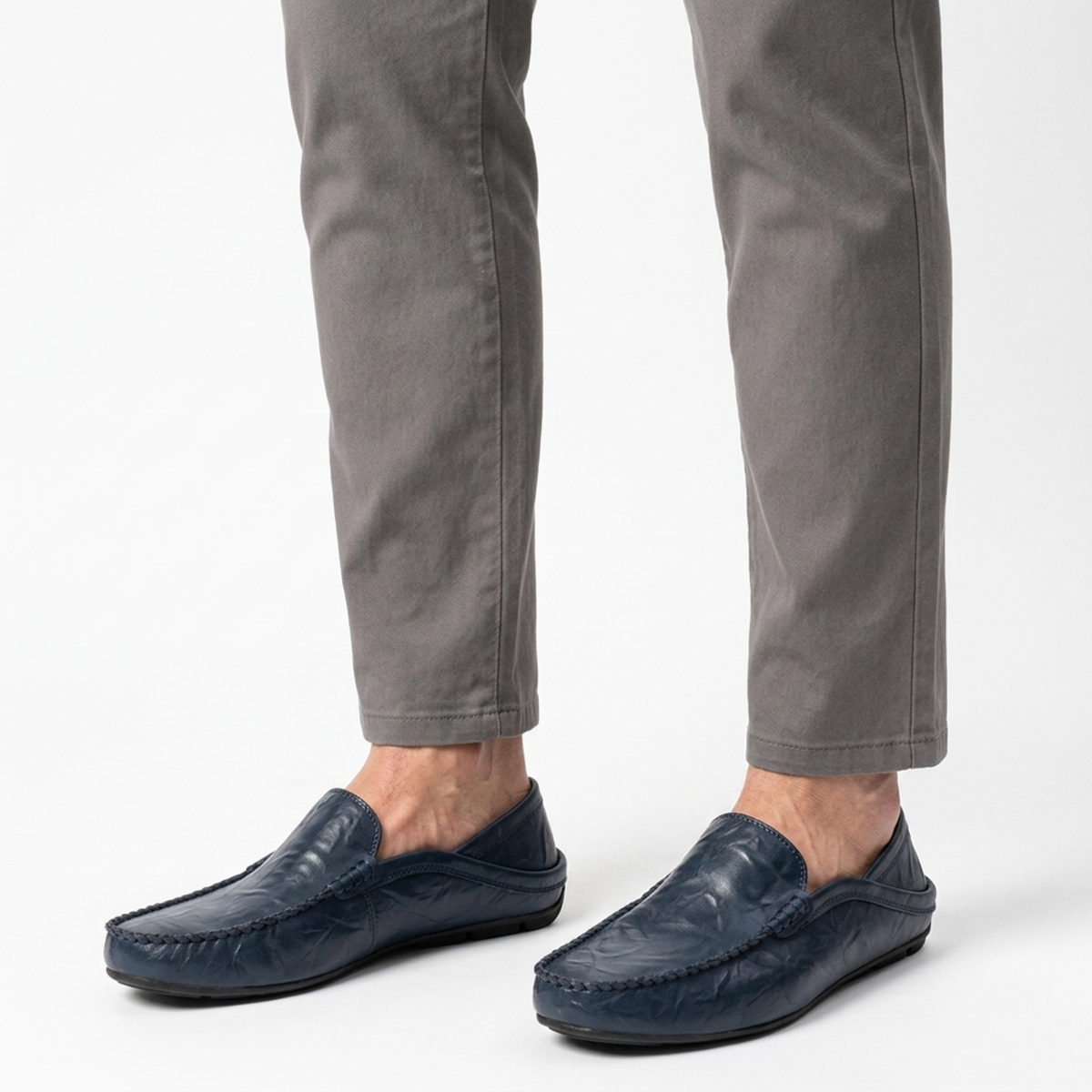 Men's moccasins — foldable heel — travel and casual style — product view