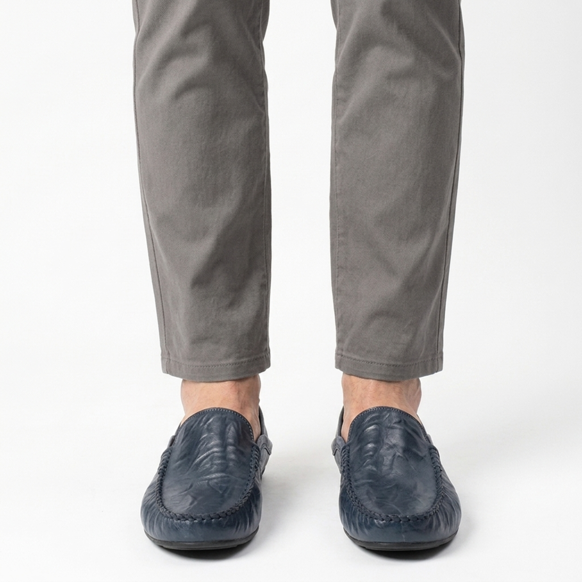 Men's moccasins — foldable heel — travel and casual style — product view