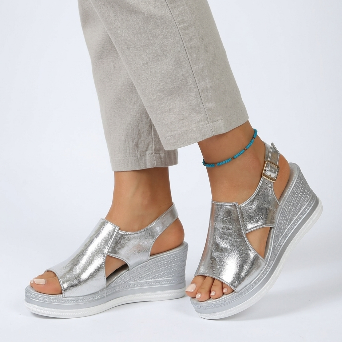 Women's wedge heel sandals — comfort and support — vacation — product view