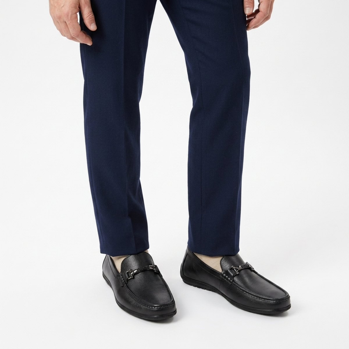 Moccasins — metal buckle — casual outings — Black