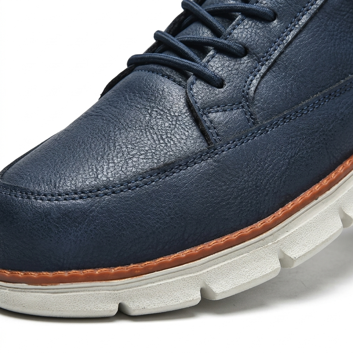 Men's shoes — soft flexible sole | urban walking — product view
