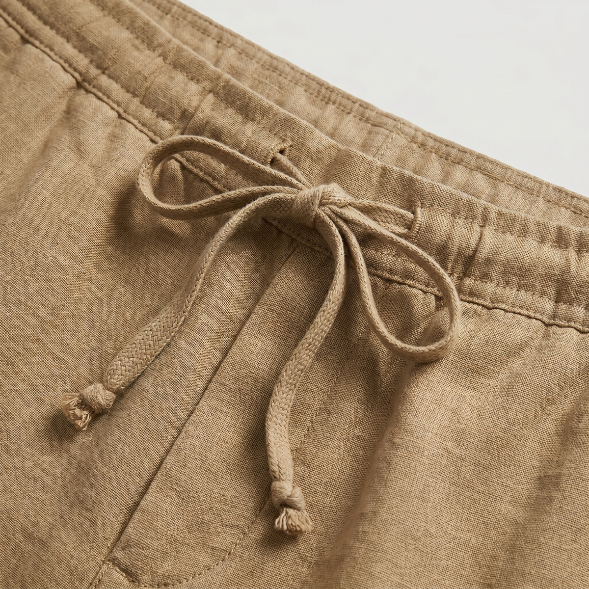 Men's short pants | lightweight vacation bottoms — product view