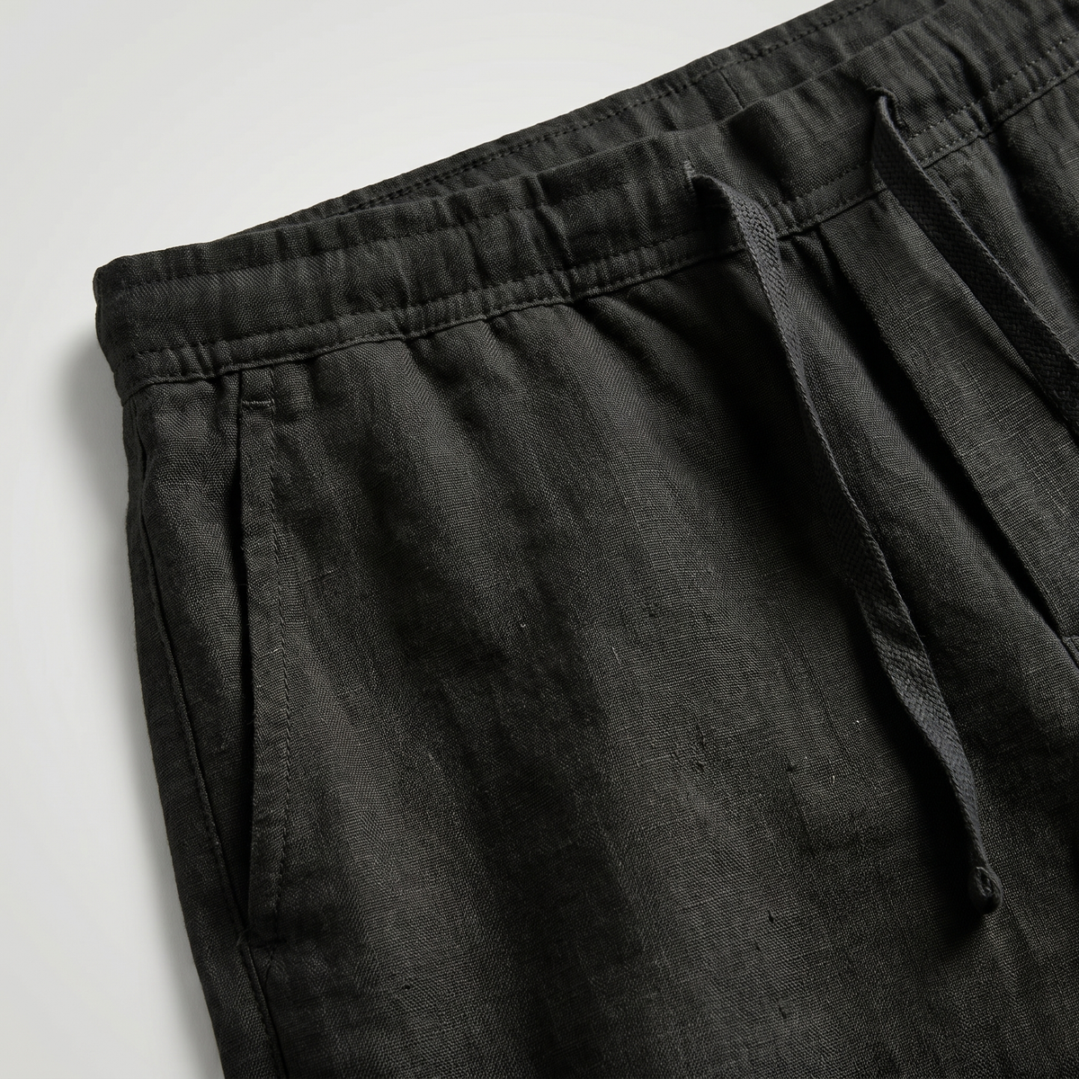 Men's short pants | lightweight vacation bottoms — product view