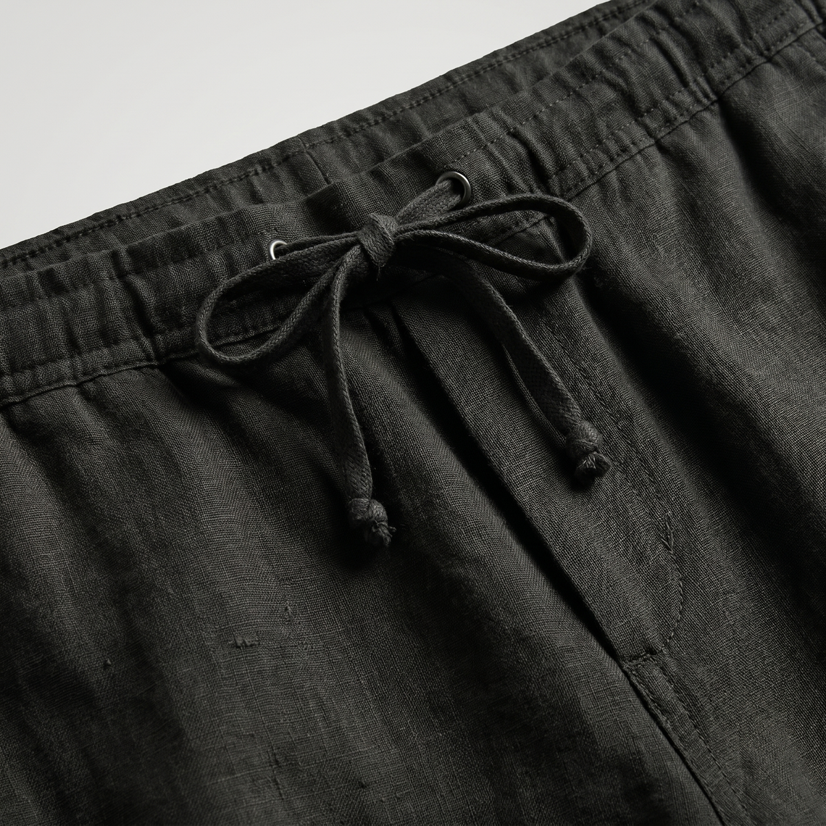 Men's short pants | lightweight vacation bottoms — product view