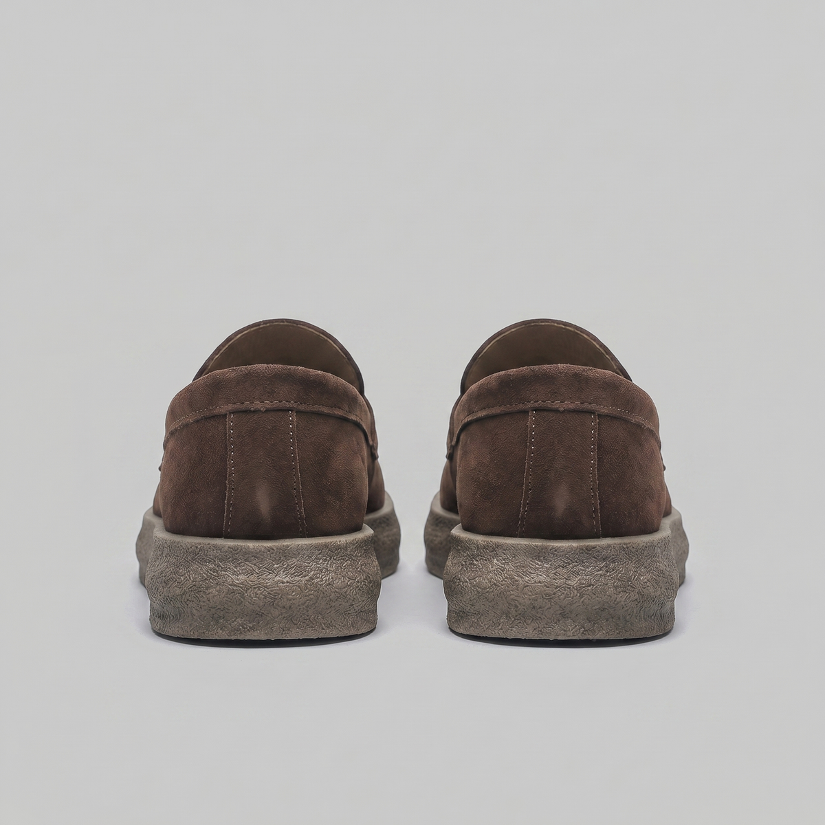 Men's slip-on shoes | classic moccasin — Brown