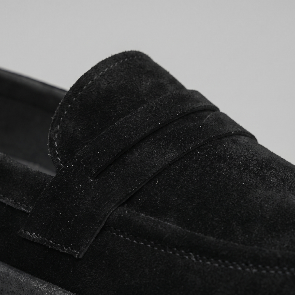 Men's slip-on shoes | classic moccasin — Black