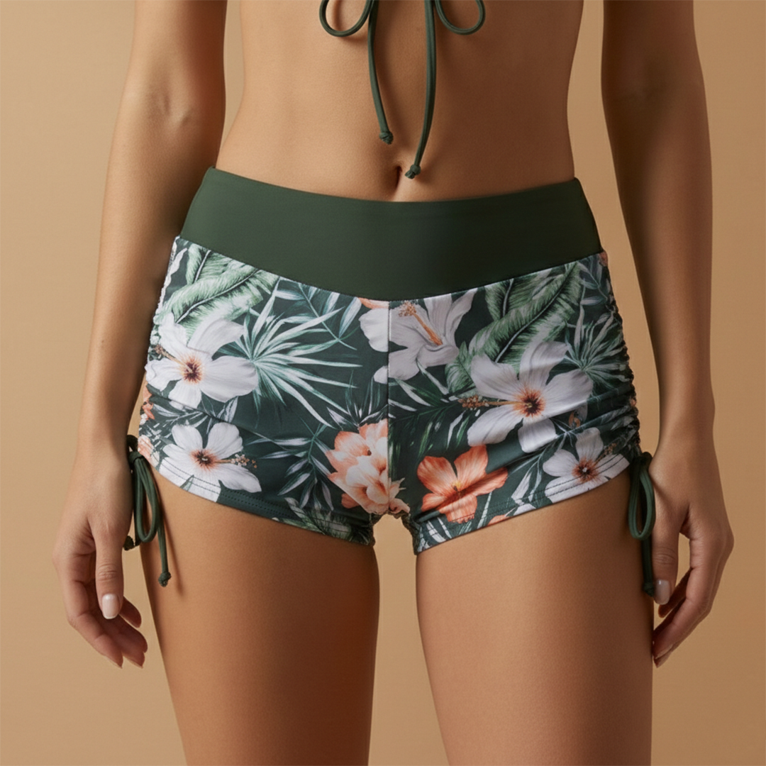 Tenue de plage pour femme - short à motifs, maillot de bain et haut à nouer — vue du produit